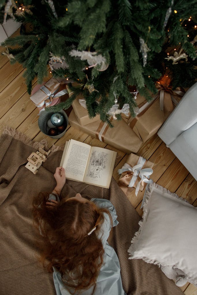 Cozy Cottagecore Christmas Decor Ideas!