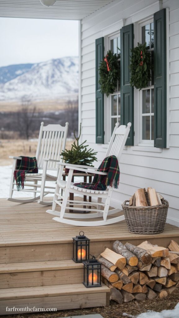Utah Farmhouse Inspired Christmas Decor Ideas!