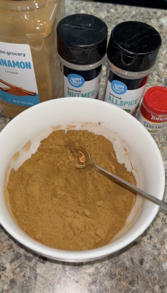 Copycat WinCo Apple Pie Spice Recipe (Big Batch!)